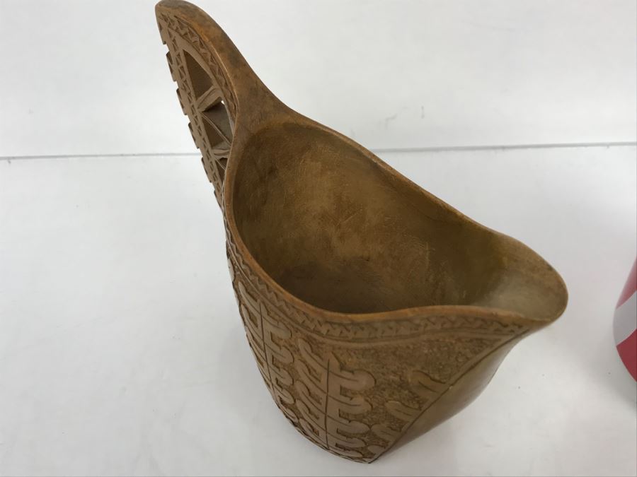 Carved Wooden Cup From Yugoslavia [Photo 8]
