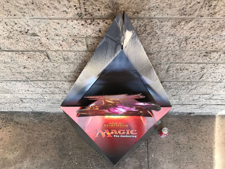 Magice The Gathering 3-D Cardboard Store Display Hour Of Devastation [Photo 6]