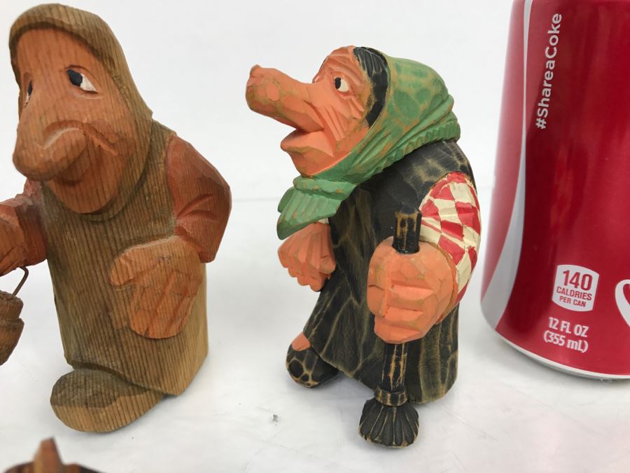 Set Of (2) Hand Carved Wooden Figures, (3) Wooden Mushrooms And Carved Wood Wine Stopper [Photo 2]
