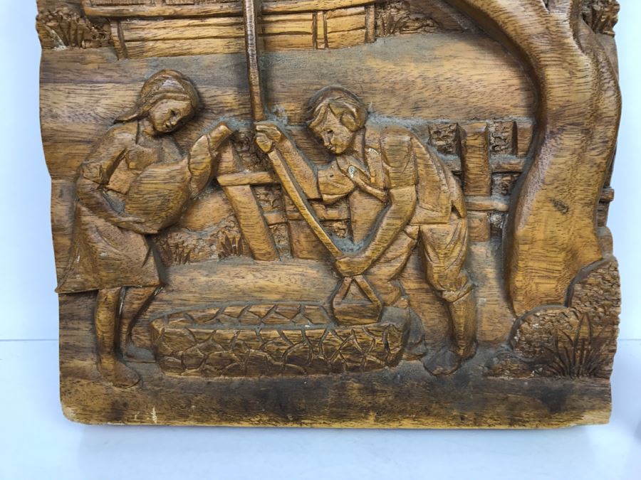 Large Wooden Deep Relief Carving [Photo 5]