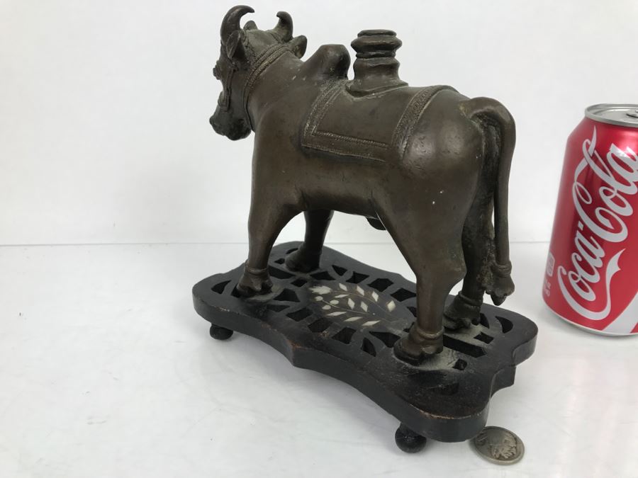 Vintage Bronze Cow Sculpture On Wooden Base From India [Photo 17]