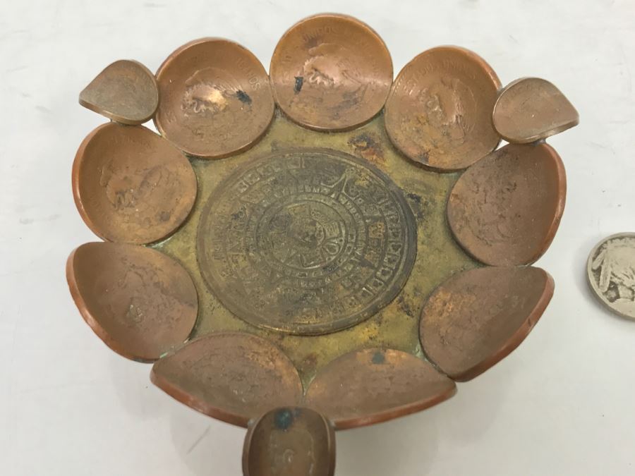 Vintage Ashtray Made Of Old Bent Coins [Photo 3]