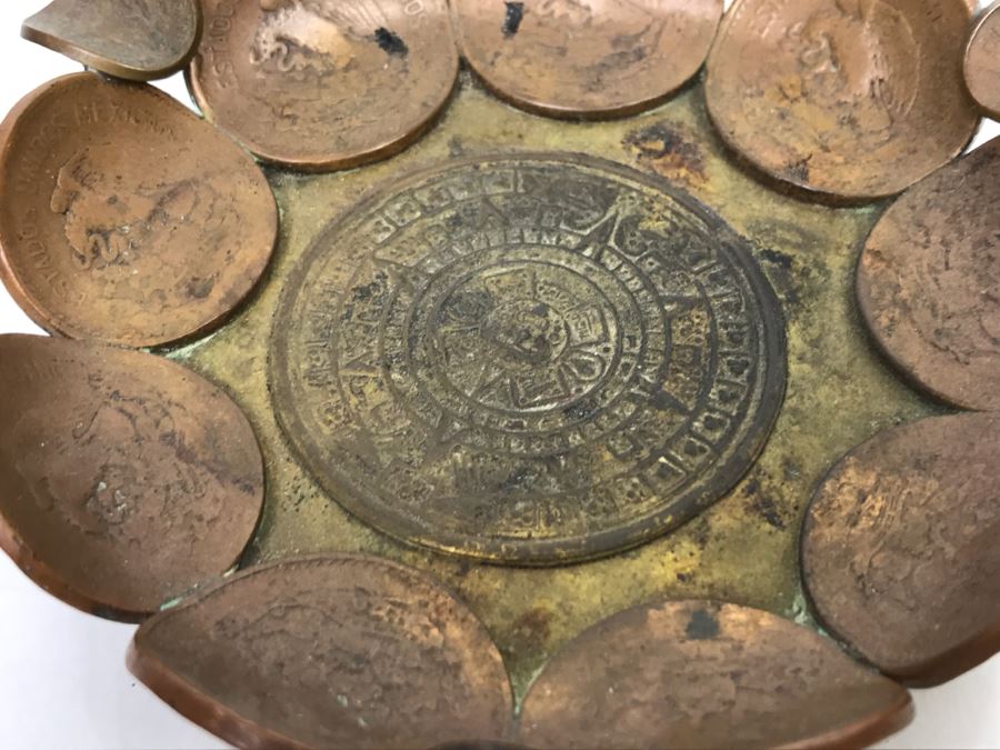 Vintage Ashtray Made Of Old Bent Coins [Photo 4]