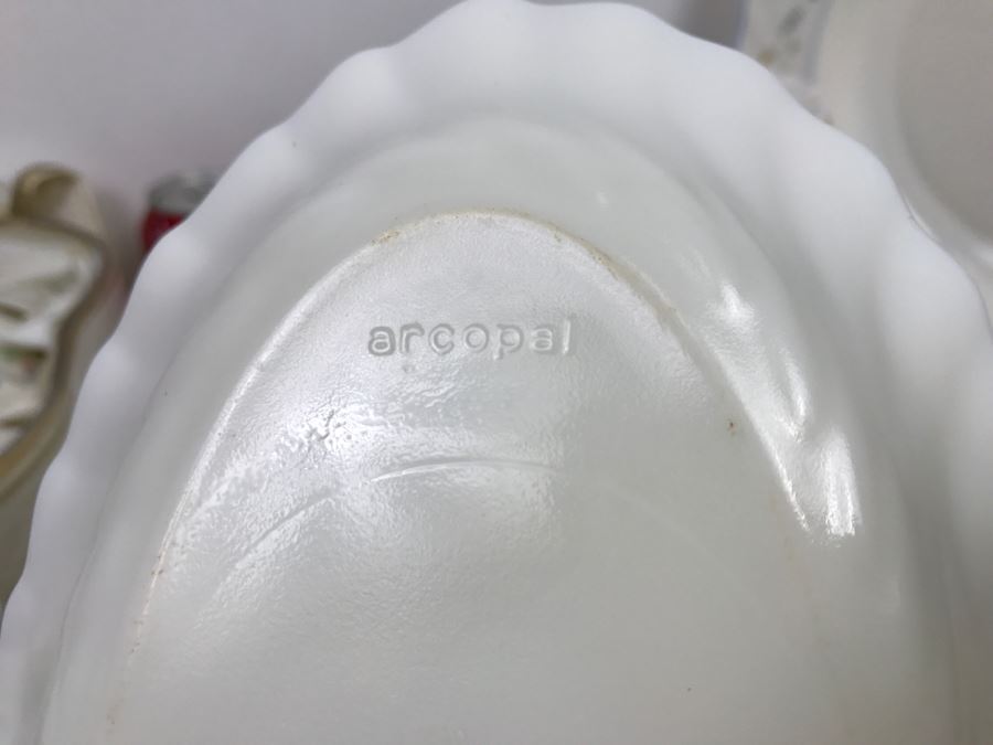 Large Set Apx 76 Pieces Of Arcopal France Dinnerware Plates Cups Bowls [Photo 18]