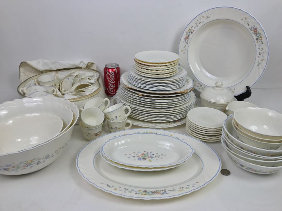 Large Set Apx 76 Pieces Of Arcopal France Dinnerware Plates Cups Bowls [Photo 2]