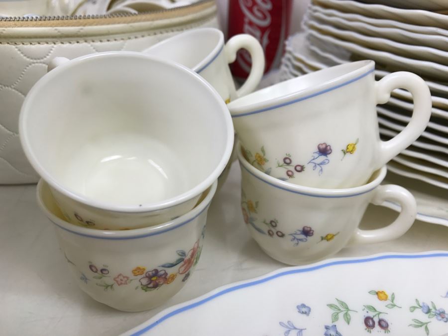 Large Set Apx 76 Pieces Of Arcopal France Dinnerware Plates Cups Bowls [Photo 10]