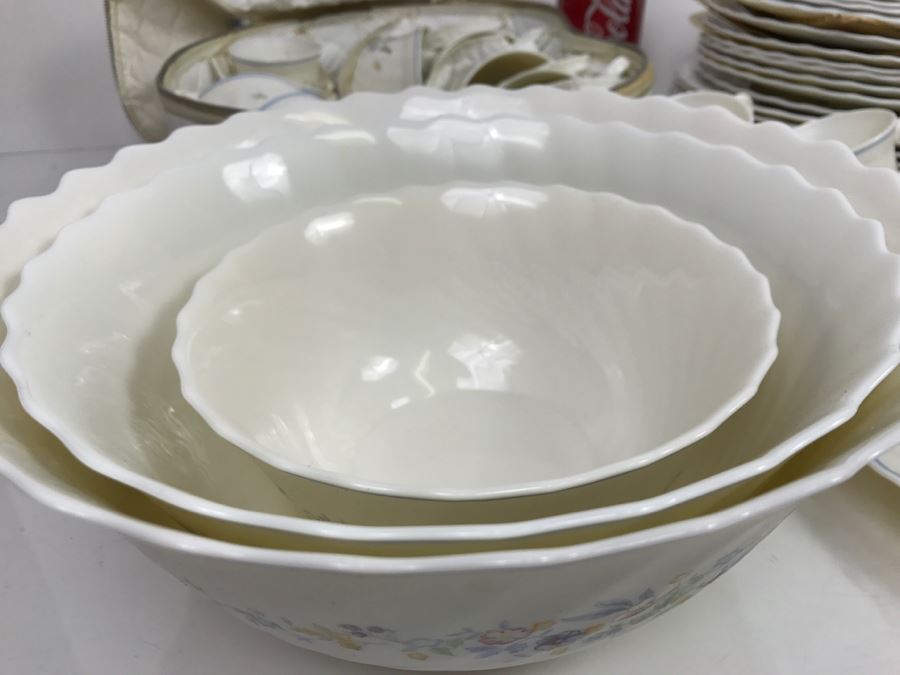 Large Set Apx 76 Pieces Of Arcopal France Dinnerware Plates Cups Bowls [Photo 12]