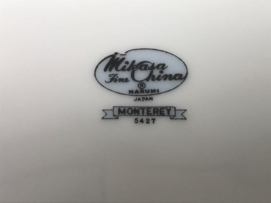 Mikasa Fine China Set Monterey Pattern From China Apx 53 Pieces [Photo 10]
