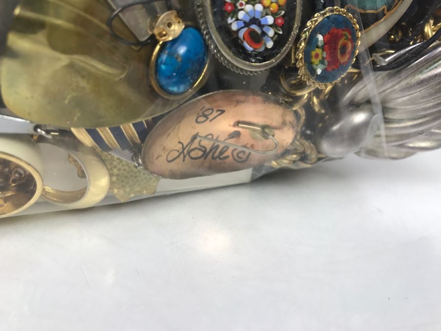 Mixed Bag Of Assorted Costume Jewelry Some Signed Pieces 3.5Lbs [Photo 17]