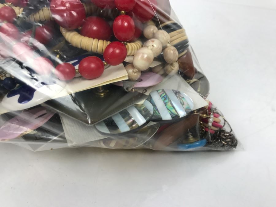 Mixed Bag Of Assorted Costume Jewelry Some Signed Pieces 3.5Lbs [Photo 10]
