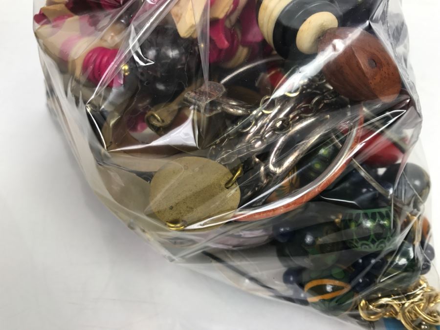 Mixed Bag Of Assorted Costume Jewelry Some Signed Pieces 3.5Lbs [Photo 14]
