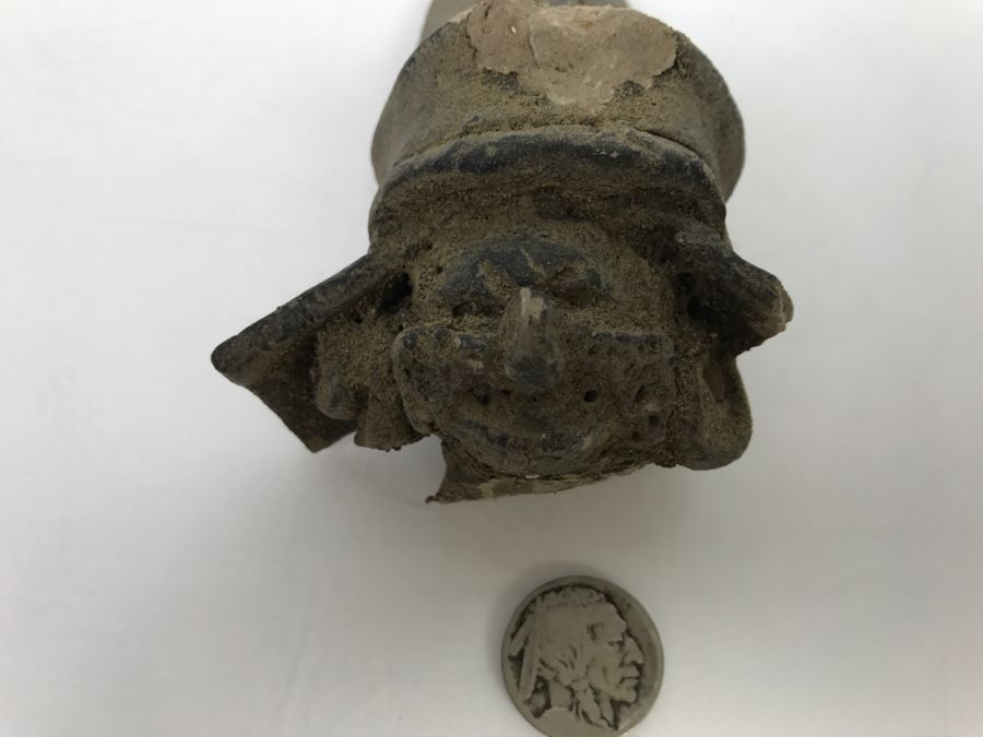 Unearthed Old Pottery Figure Head Artifact Of Unknown Origin [Photo 2]