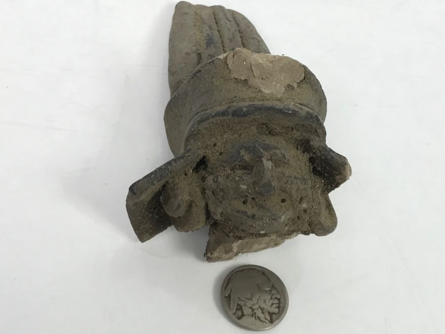 Unearthed Old Pottery Figure Head Artifact Of Unknown Origin [Photo 24]