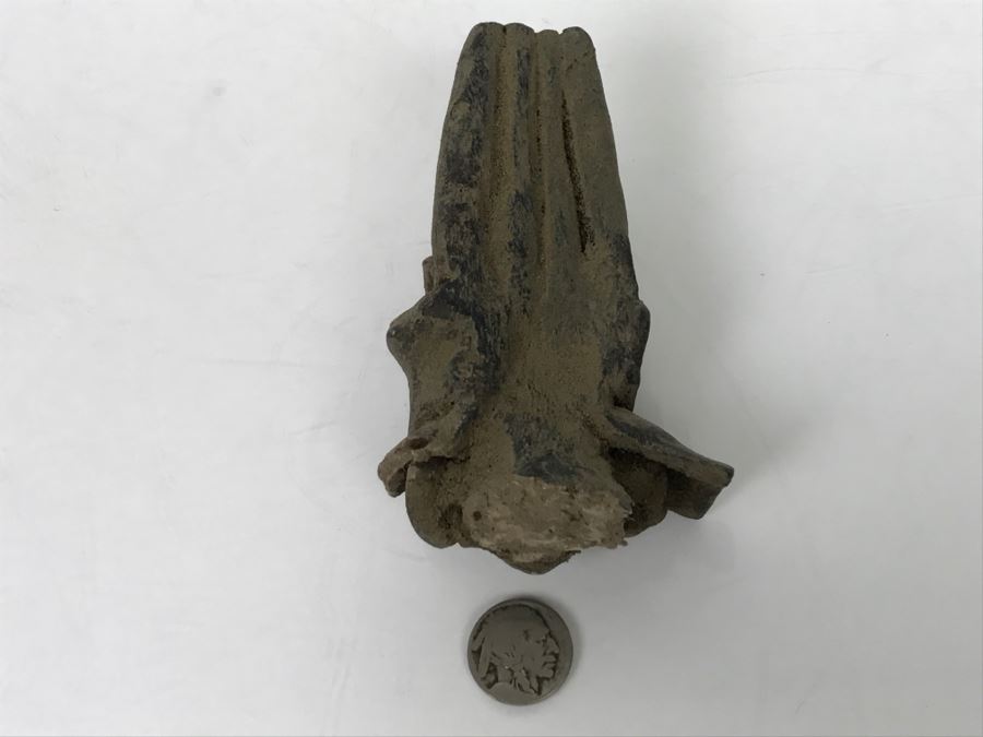 Unearthed Old Pottery Figure Head Artifact Of Unknown Origin [Photo 11]