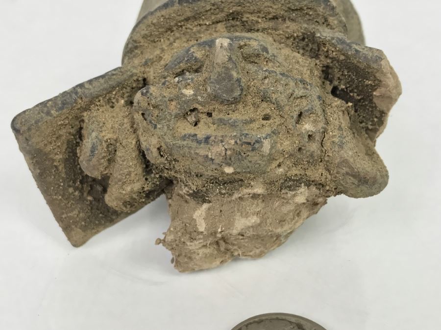 Unearthed Old Pottery Figure Head Artifact Of Unknown Origin [Photo 4]