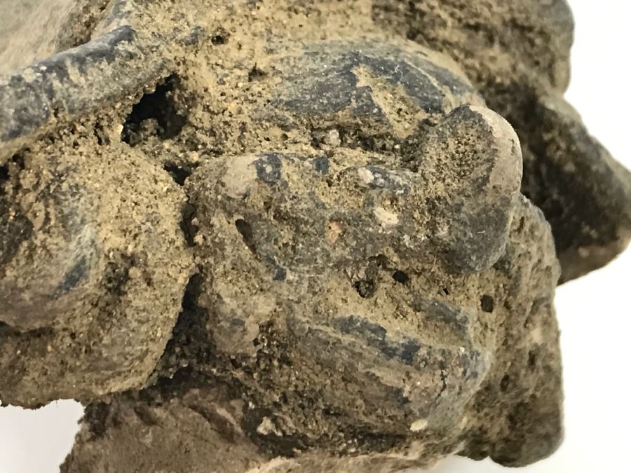 Unearthed Old Pottery Figure Head Artifact Of Unknown Origin [Photo 17]