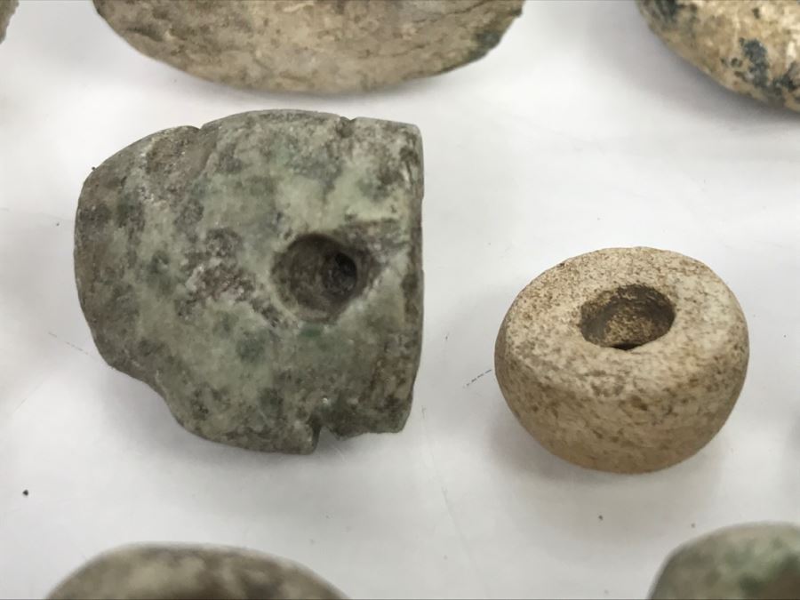 Pre-Columbian Carved Stone Beads [Photo 12]