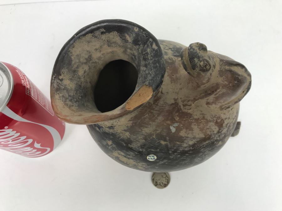 Old Pottery Pot With Frog Handle Of Unknown Origin [Photo 4]