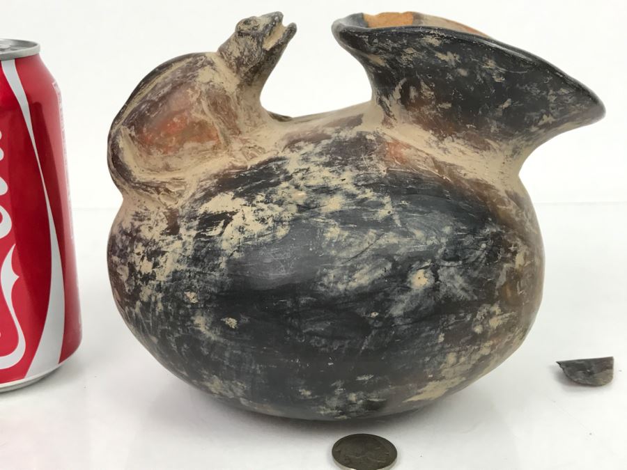 Old Pottery Pot With Frog Handle Of Unknown Origin [Photo 10]
