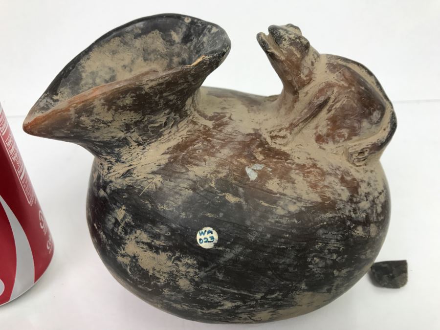 Old Pottery Pot With Frog Handle Of Unknown Origin [Photo 3]