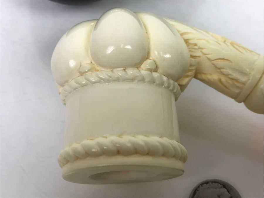 New Old Stock Hand Carved Crown Meerschaum Pipe With Case [Photo 10]