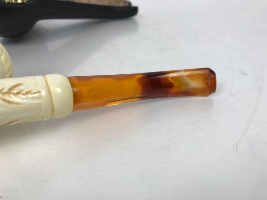New Old Stock Hand Carved Crown Meerschaum Pipe With Case [Photo 7]