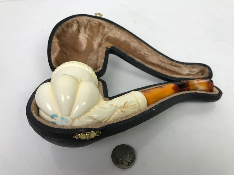 New Old Stock Hand Carved Crown Meerschaum Pipe With Case [Photo 2]