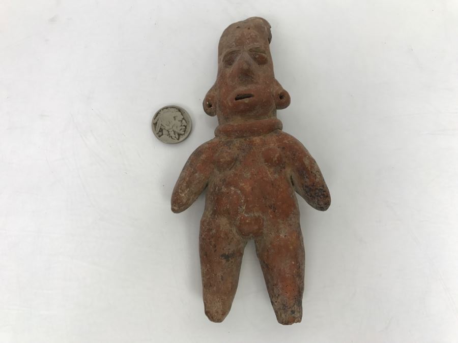 Old South American Clay Female Figure [Photo 3]