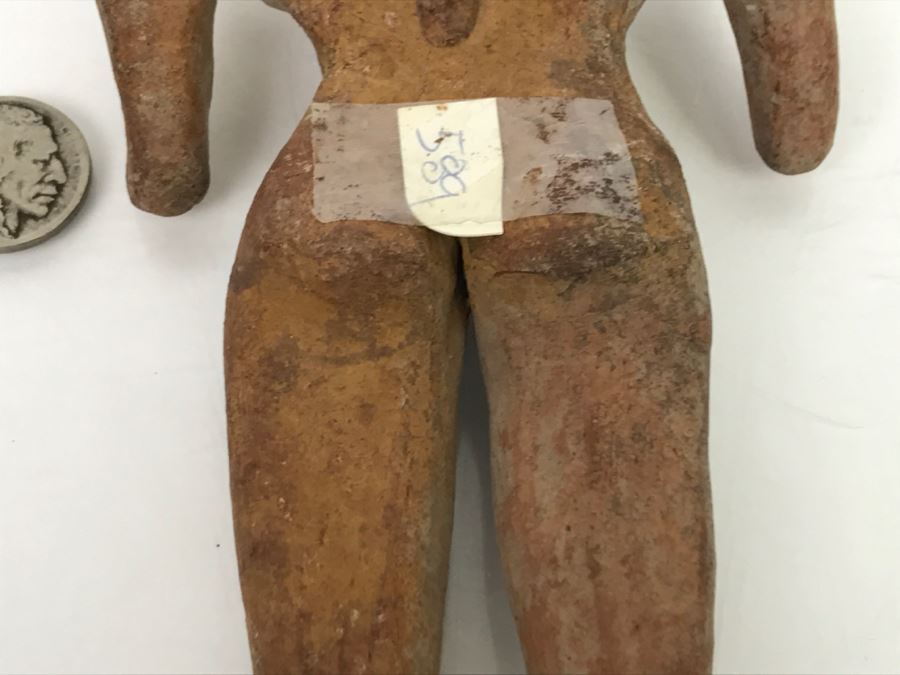 Old South American Clay Female Figure [Photo 19]
