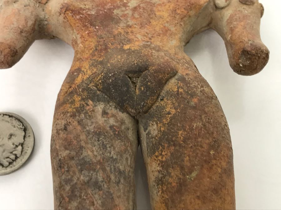 Old South American Clay Female Figure [Photo 6]