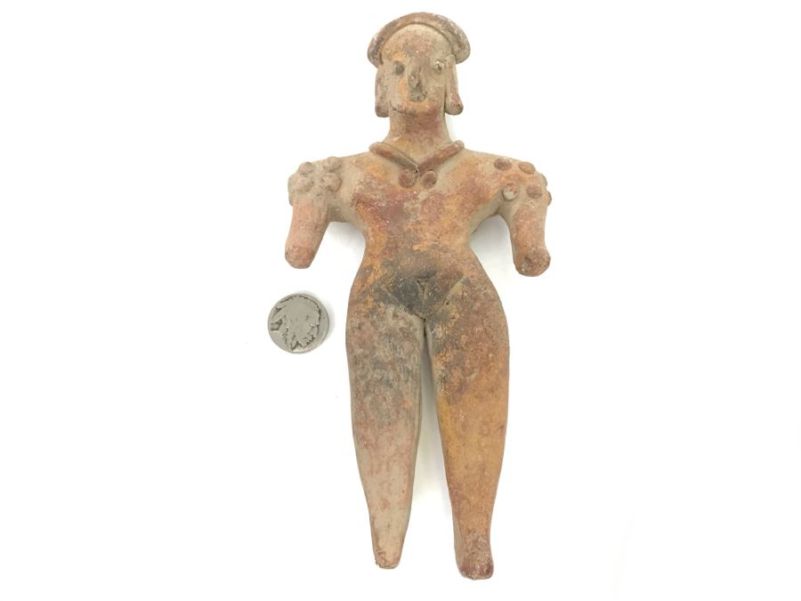 Old South American Clay Female Figure [Photo 1]