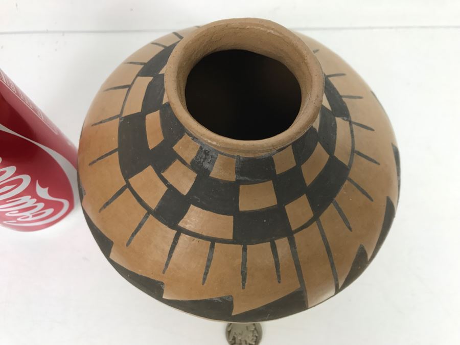 Old South American Hand Painted Pottery [Photo 4]