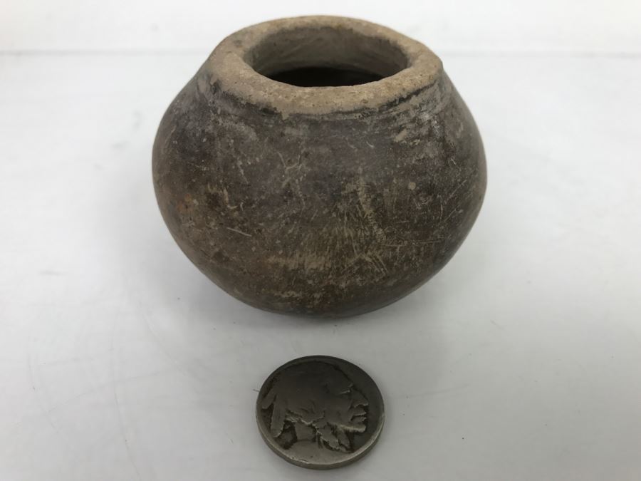 South American Pottery [Photo 2]