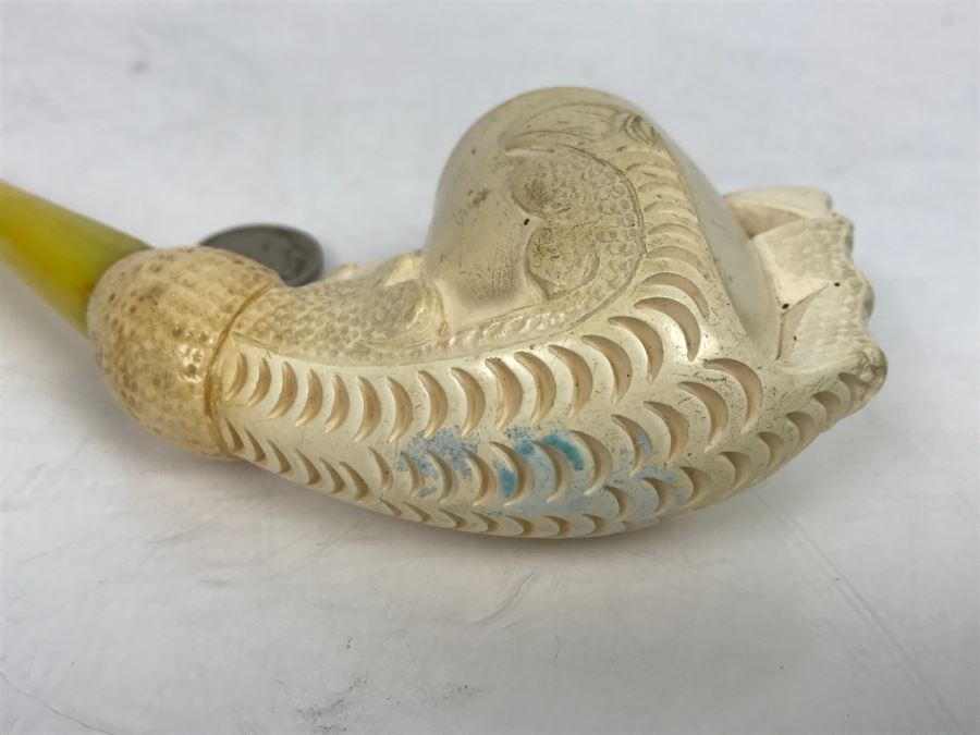 Old Hand Carved Meerschaum Pipe With Case Eagle's Talon (Small Crack In End Of Pipe Stem Shown In Photos) [Photo 7]