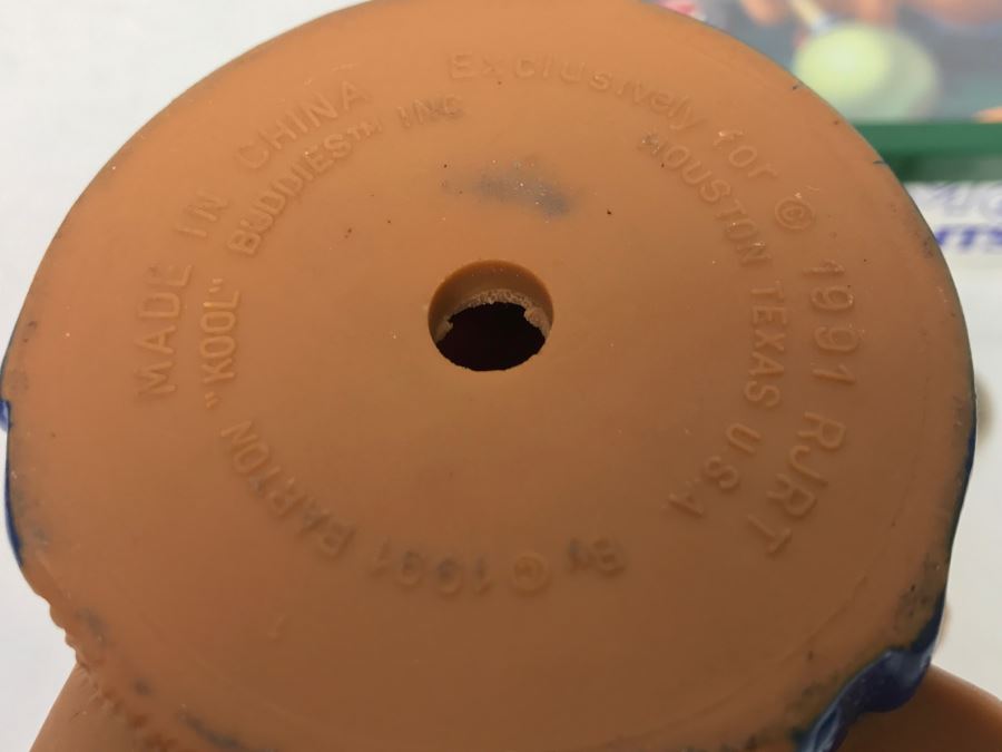 Joe Camel Cigarette Advertising Ashtray And Joe Camel Barton 'Kool' Buddies Smooth Character Banned [Photo 12]