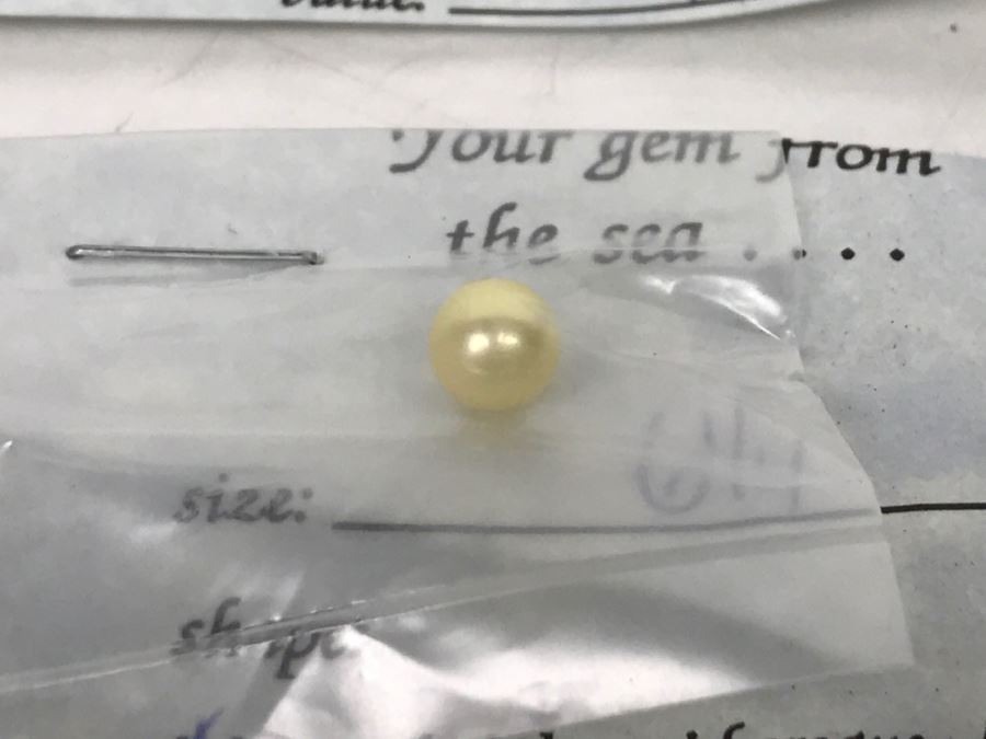 Collection Of (6) Cream Gold Tone Colored Pearls 6-7 3/4MM [Photo 8]