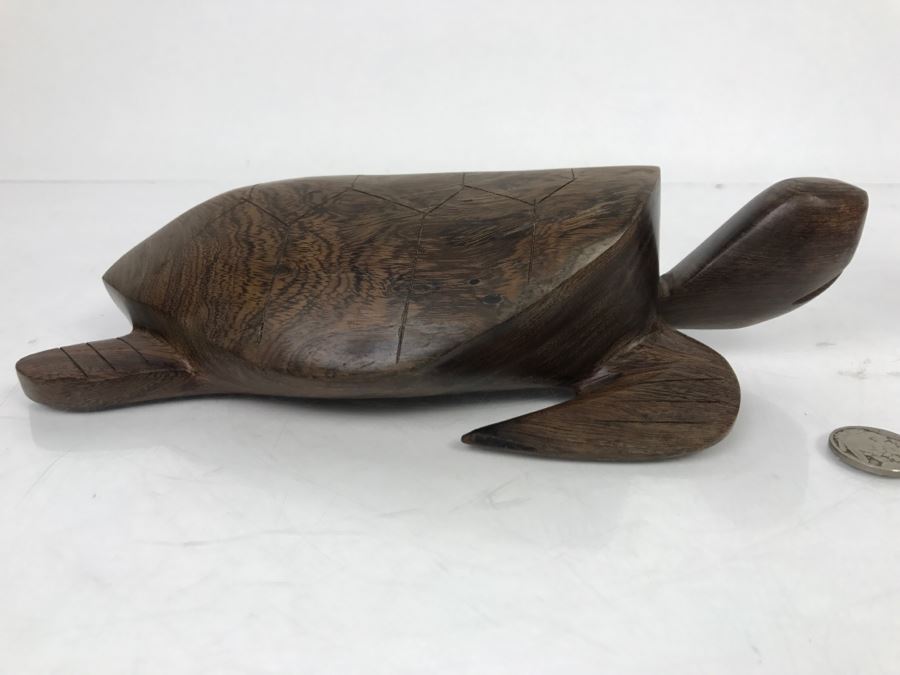 Carved Ironwood Turtle [Photo 3]