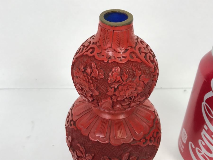 Chinese Cinnabar Vase [Photo 6]