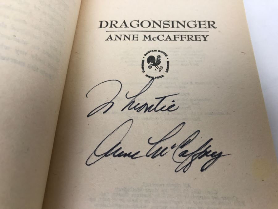 (3) Signed Anne McCaffrey Paperback Books: Dragondrums, Dragonsong And Dragonsinger [Photo 18]