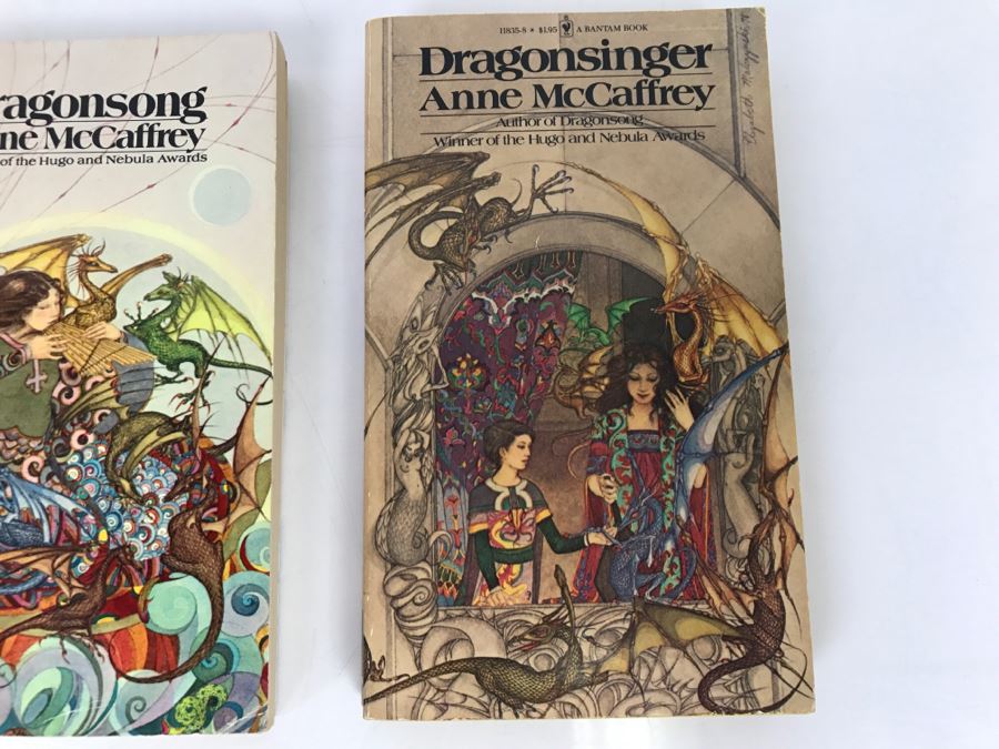(3) Signed Anne McCaffrey Paperback Books: Dragondrums, Dragonsong And Dragonsinger [Photo 4]