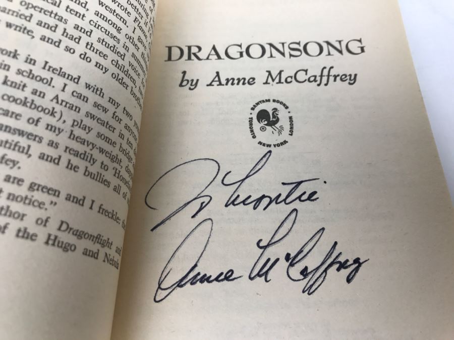 (3) Signed Anne McCaffrey Paperback Books: Dragondrums, Dragonsong And Dragonsinger [Photo 13]