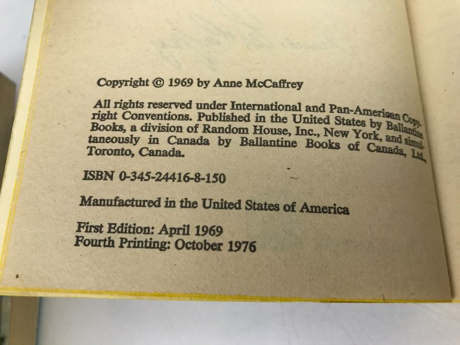 (3) Signed Anne McCaffrey Paperback Books: Dinosaur Planet, Dinosaur Planet Survivors And Decision At Doona [Photo 21]