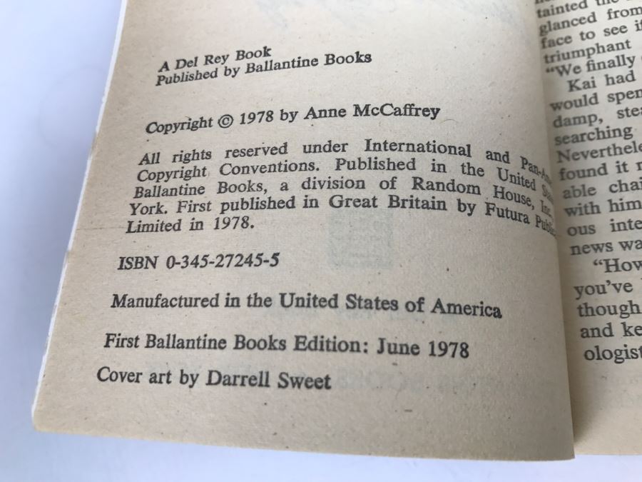 (3) Signed Anne McCaffrey Paperback Books: Dinosaur Planet, Dinosaur Planet Survivors And Decision At Doona [Photo 11]