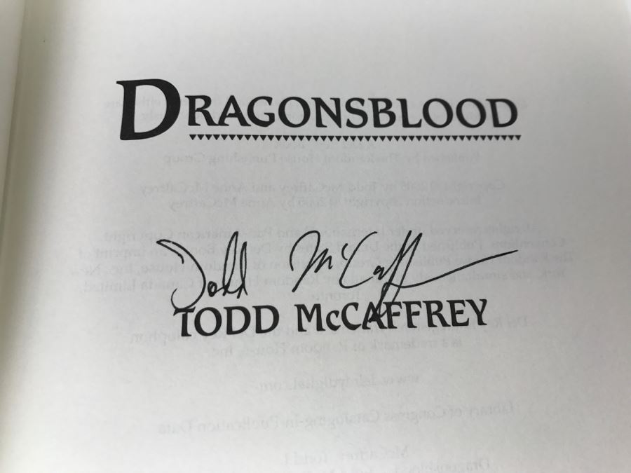 Signed First Edition Hardcover Book Dragonsblood By Anne McCaffrey [Photo 7]