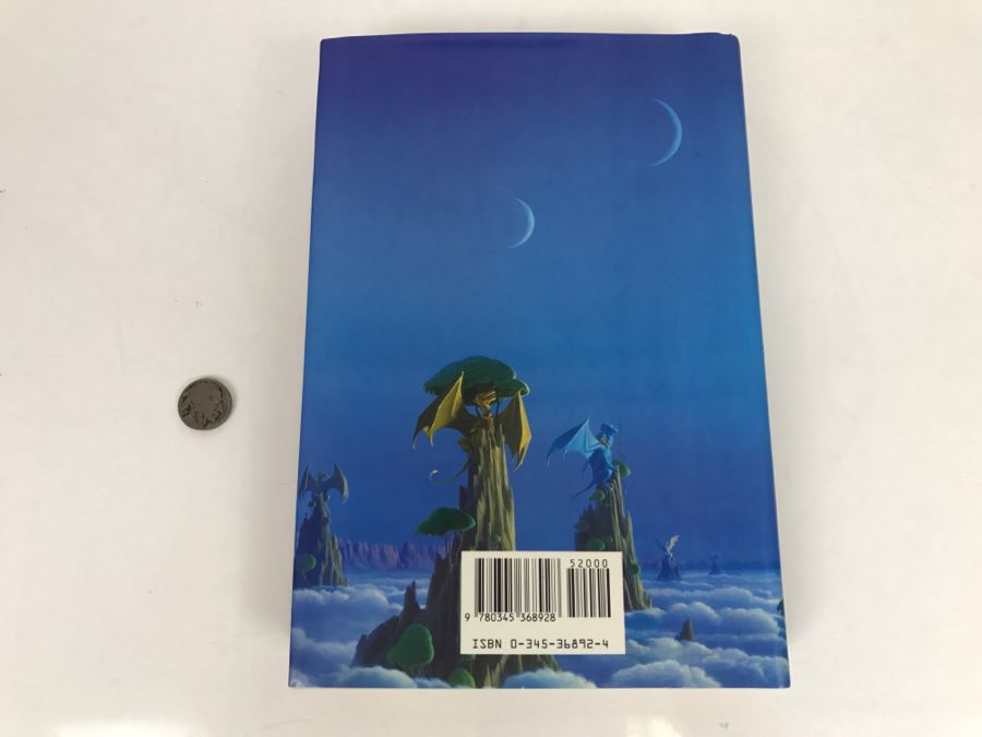 First Edition Signed Hardcover Book All The Weyrs Of Pern By Anne McCaffrey [Photo 4]