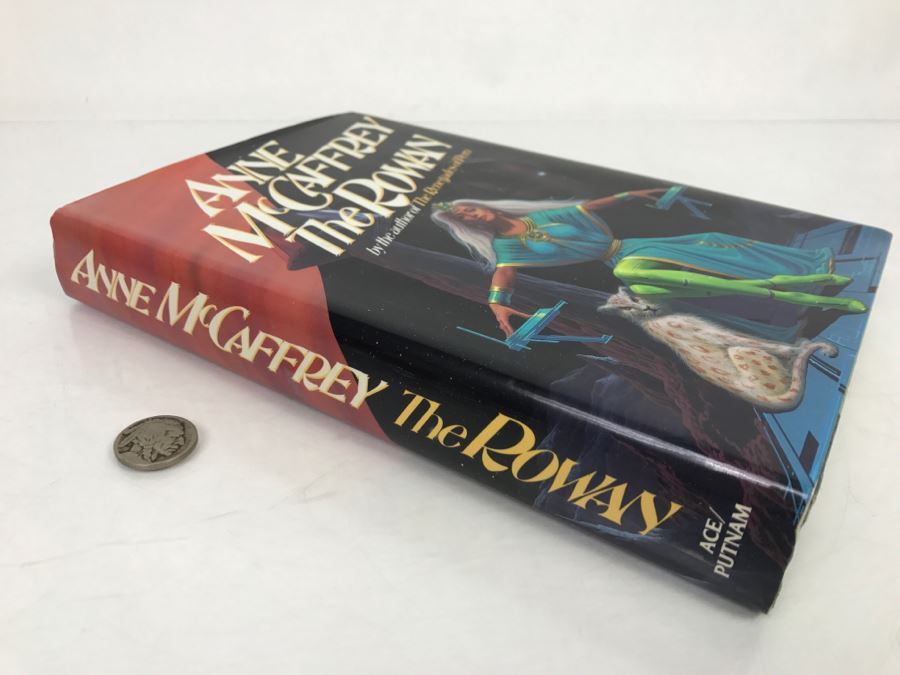 First Edition Signed Hardcover Book The Rowan By Anne McCaffrey [Photo 3]