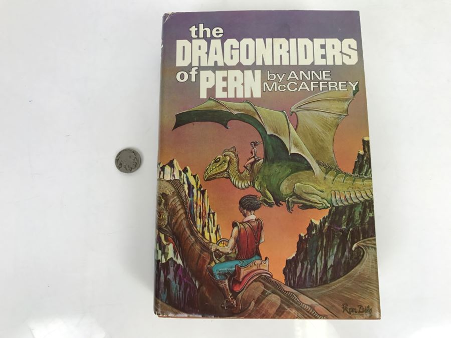 Signed Hardcover Book Club Edition The Dragonriders Of Pern By Anne McCaffrey [Photo 2]