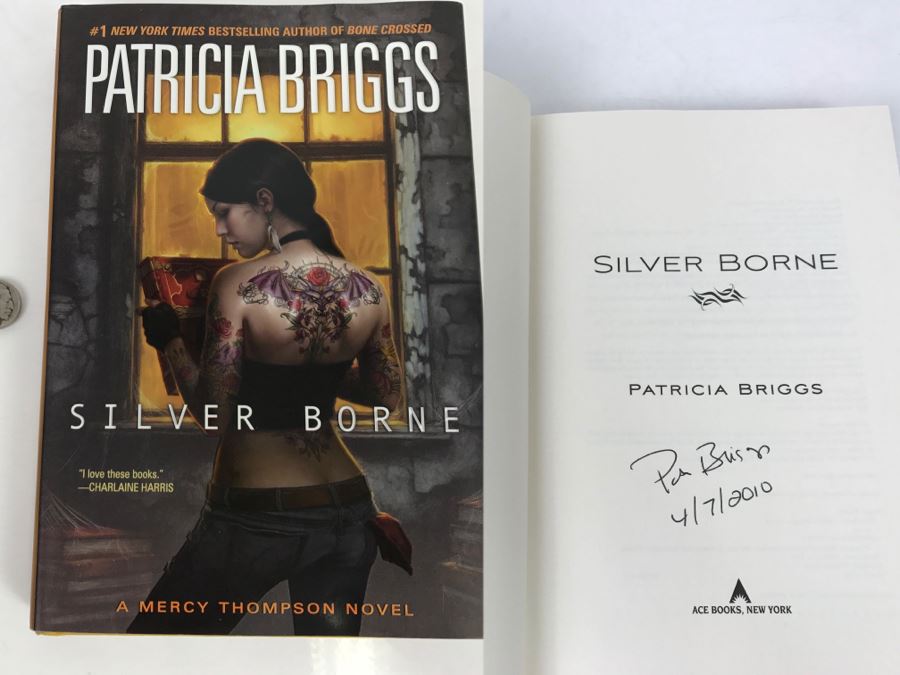 Signed First Edition Hardcover Book 'Silver Borne' By Patricia Briggs [Photo 1]