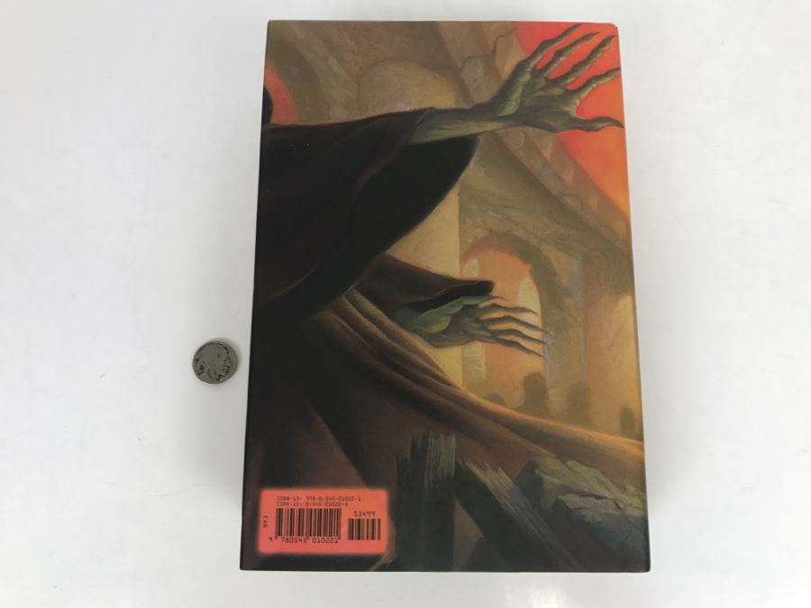First Edition Hardcover Book 'Harry Potter And The Deathly Hallows' By J. K. Rowling [Photo 3]