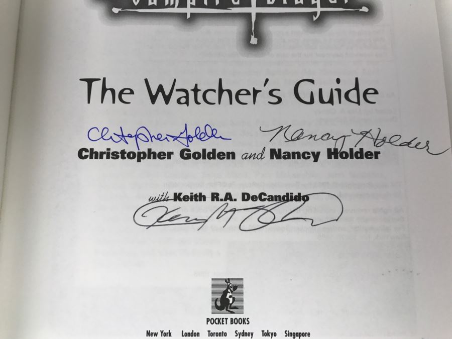 Signed Book 'Buffy The Vampire Slayer The Watcher's Guide By Christopher Golden (Signed) And Nancy Holder (Signed) With Keith R.A. DeCandido (Signed) [Photo 7]
